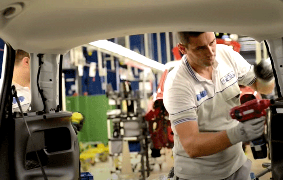 Autoindustriji u Kragujevcu ne piše se ništa dobro! Kakva sudbina čeka nekadašnji gigant?