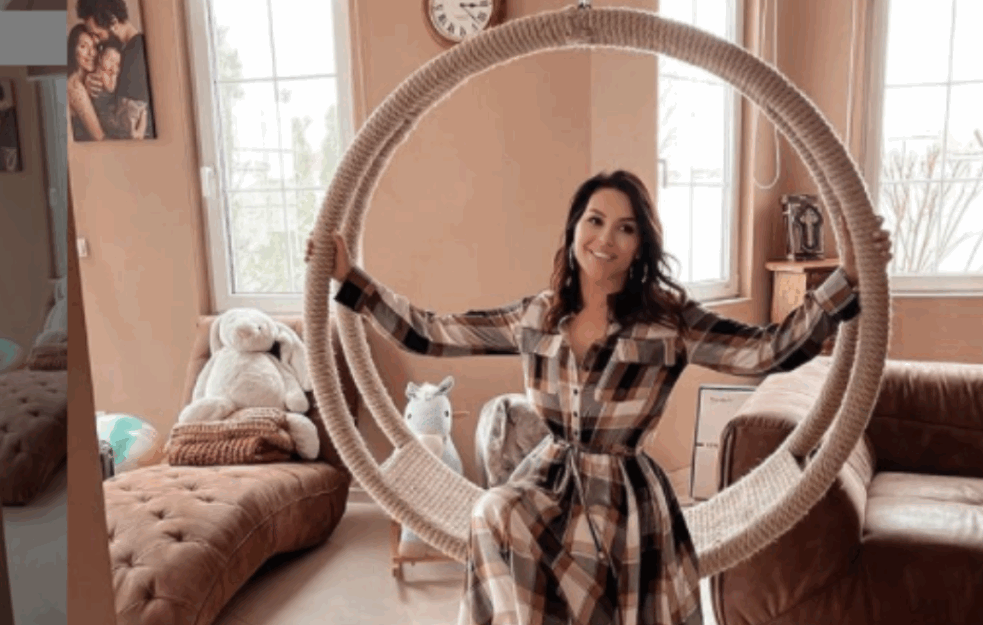 KAKO SU SE UPOZNALI SEKA ALEKSIĆ I VELJKO PILJKIĆ: 'Dopao mi se odmah fizički, zatvorila sam oči i rekla: 'Ovo će biti moj muž'! (FOTO)