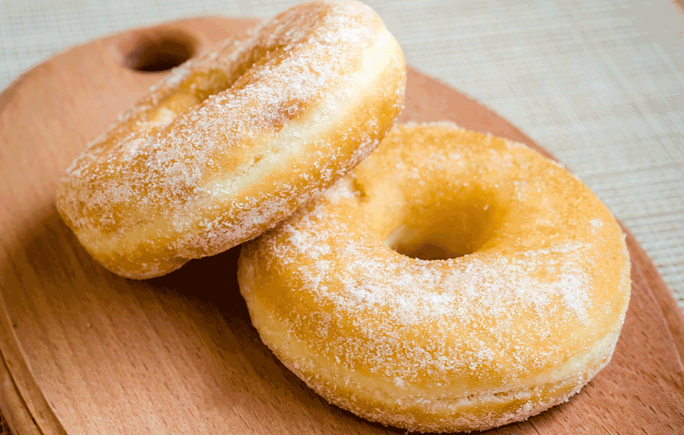 RECEPT ZA UKUSNE KROFNE SA JOGURTOM BEZ KVASCA: Pogledajte kako da napravite ovaj zdravi slatkiš!    