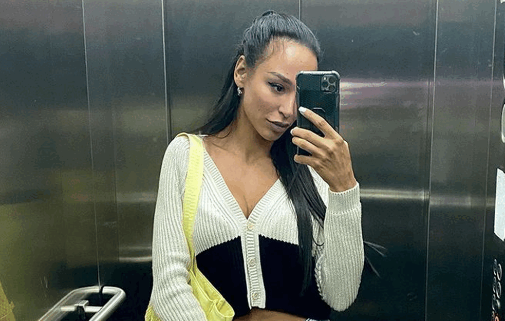 EDITA OBJAVILA PROVOKATIVNU FOTOGRAFIJU POD TUŠEM: 'Nije bila namenjena ŠIROJ PUBLICI i pratiocima' (FOTO)