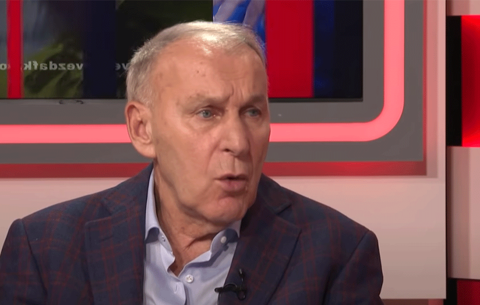 DRAMA NA DORĆOLU! <span style='color:red;'><b>Dragan Džajić</b></span> imao saobraćajnu nesreću