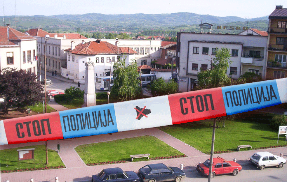 UŽAS KOD VLASOTINCA: Suprugu gurnuo niz liticu, pa sinu razlupao auto, ŽENU JEDVA IZVUKLI! 