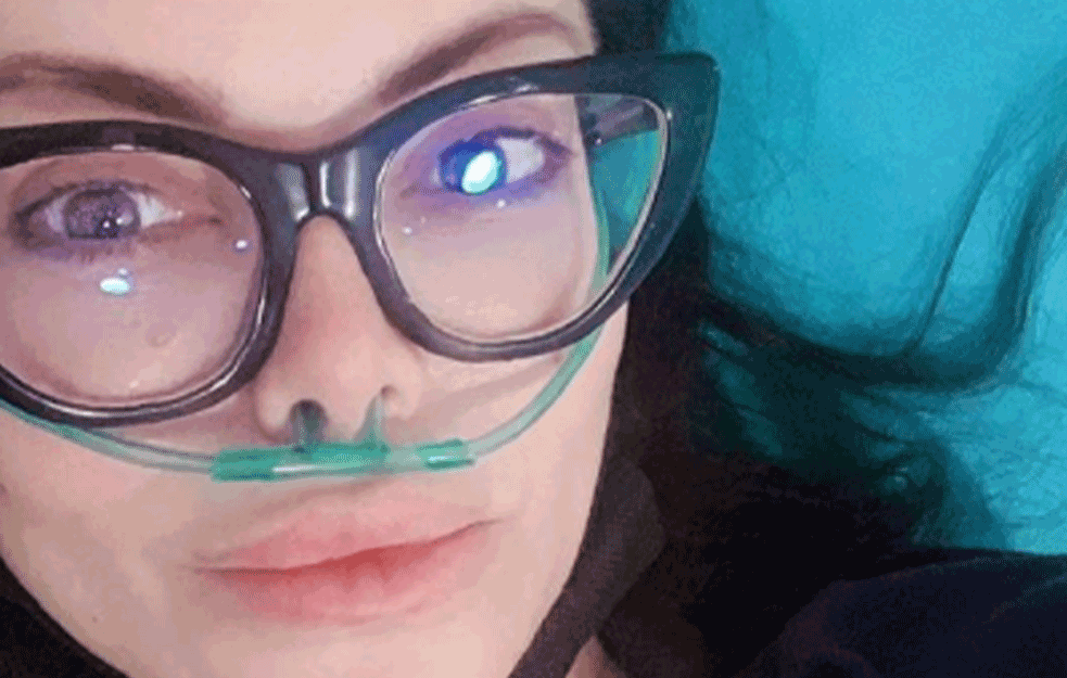 NIKOLINA PIŠEK I POSLE ČETIRI MESECA TRPI POSLEDICE TROVANJA: Ćerka ima promene na MOZGU, a voditeljka na SRCU! (FOTO)
