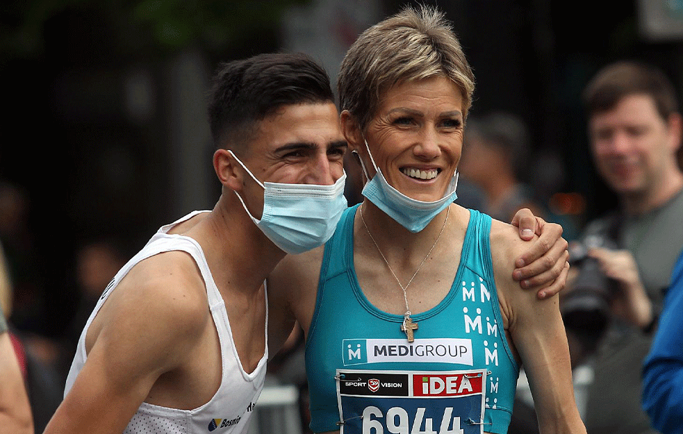 Olivera Jevtić i Milan Mitrović osvojili <span style='color:red;'><b>polumaraton</b></span>sku trku na 34. Beogradskom maratonu: SRPSKI ATLETIČARI POBEDNICI!