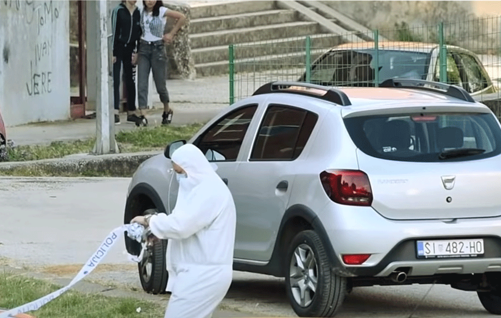 Knin zavijen u crno! Proglašen DAN ŽALOSTI zbog smrti dečaka <span style='color:red;'><b>zaboravljeno</b></span>g u automobilu