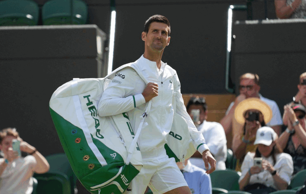 ĐOKOVIĆ U OSMINI FINALA VIMBLDONA: Novak pobedio Kudlu! 



