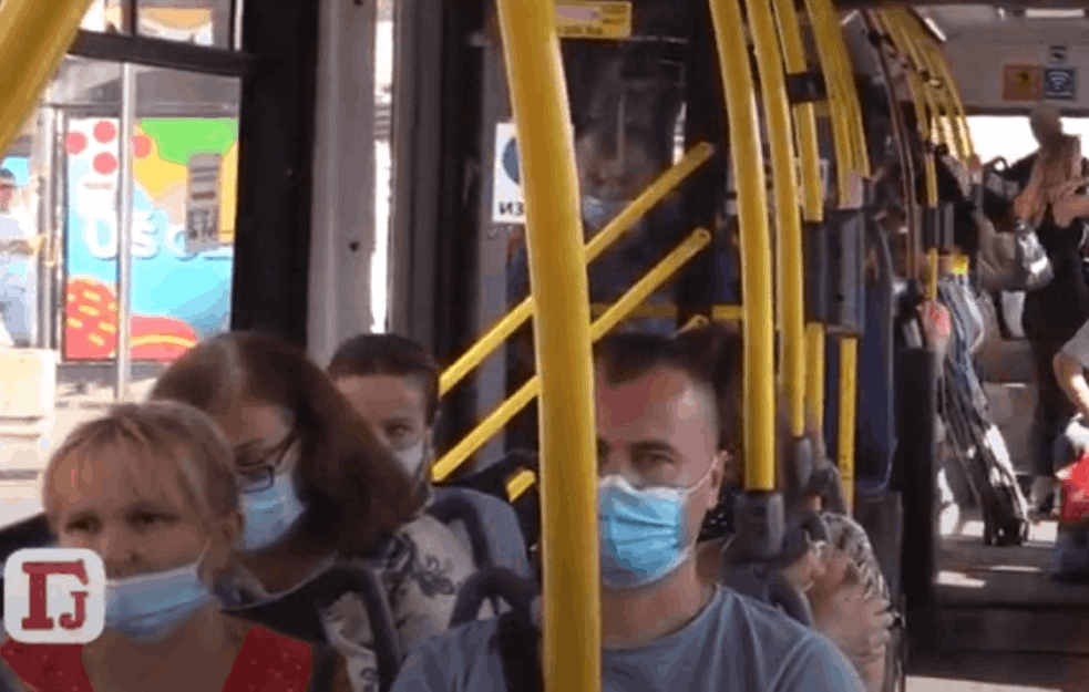PRIVATNO OBEZBEĐENJE U GSP: Legitimišu putnike, narod besan