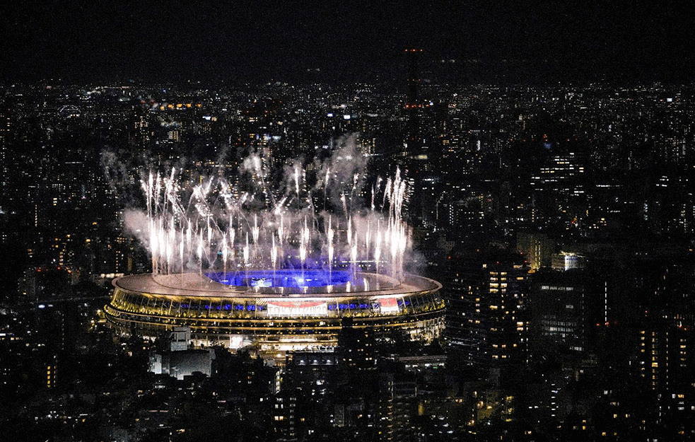 SLEDEĆI JE PARIZ! Zatvorene Olimpijske igre u Tokiju! Srpsku trobojku nosila Jovana Preković (VIDEO + FOTO)