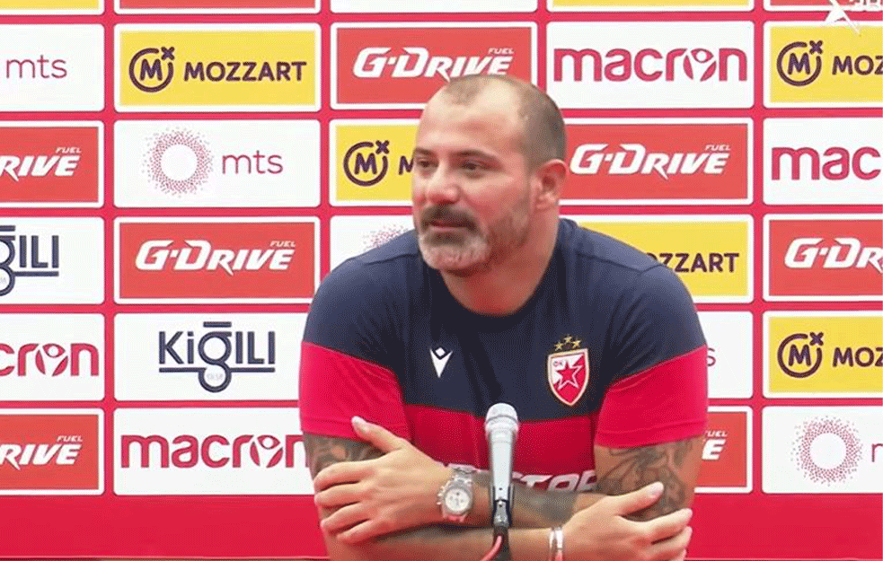 CRVENA ZVEZDA PREDSTAVILA <span style='color:red;'><b>NOVI DRES</b></span>: Dejan Stanković posebno emotivan 'GOSPODSKI'! (VIDEO) 


