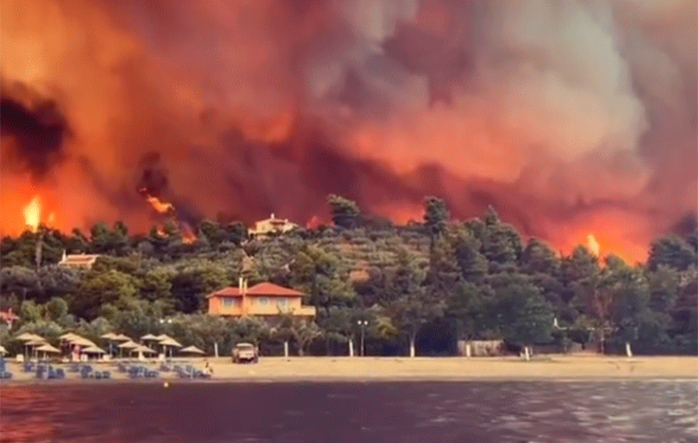 BESNE POŽARI U GRČKOJ! Monasi odbili da se evakuišu (FOTO+VIDEO)