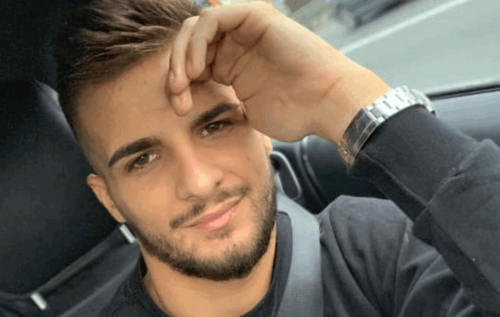 FRONTMEN <span style='color:red;'><b>LAPSUS BEND</b></span>A OTKRIVA: Među kolegama imaš one dobre i one loše, čuo sam priče da NEKIMA SMETAM! (FOTO)


