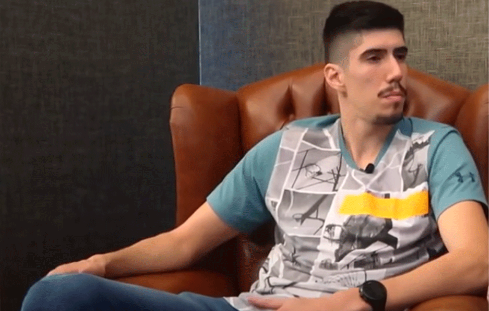 KOŠARKAŠ BUDUĆNOSTI KRITIČNO! Danilo Nikolić se srušio na treningu