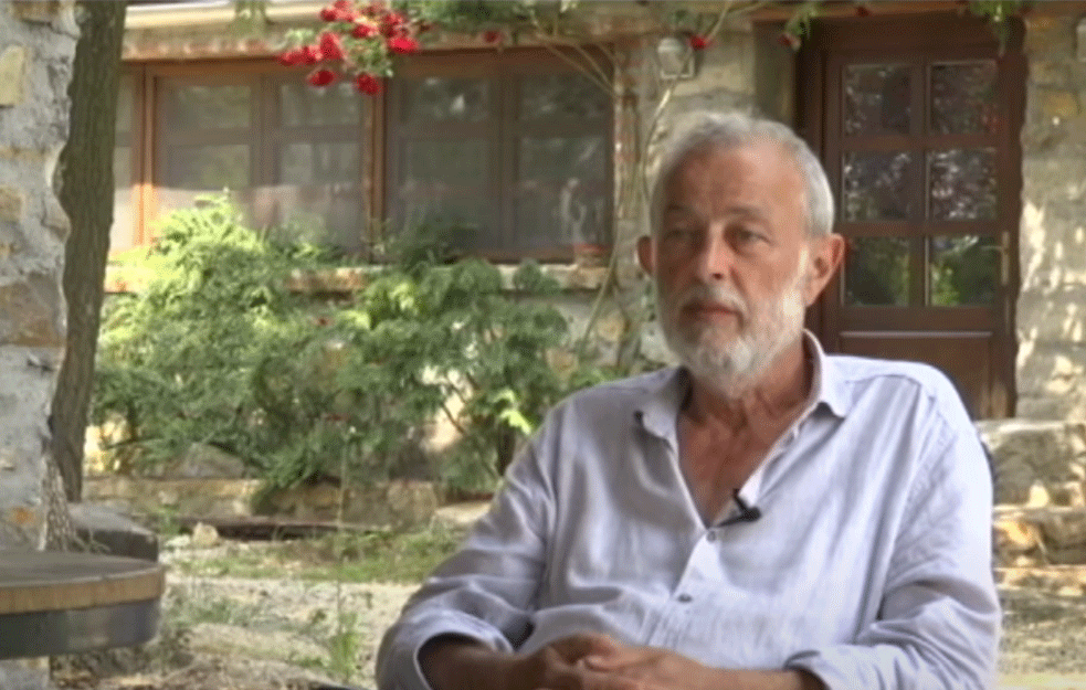 <span style='color:red;'><b>Mika Aleksić</b></span> izašao iz pritvora, napustio Centralni zatvor