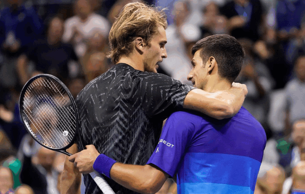 DVA RIVALA, DVA VELIKA PRIJATELJA: Novak otkrio šta mu je Zverev poručio posle meča!