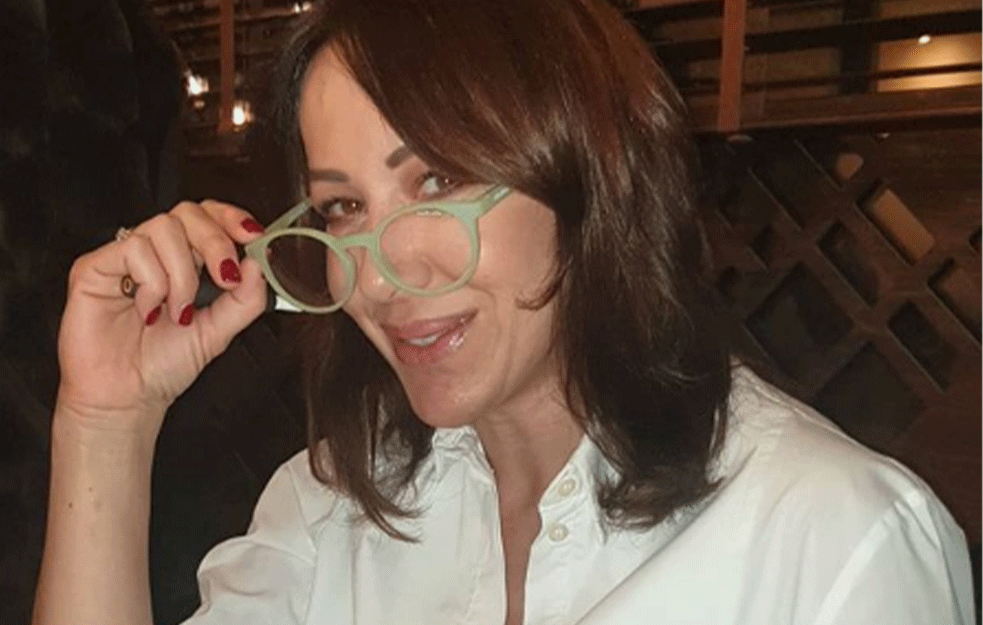 ROMANA PANIĆ SE OPROSTILA OD MARINE TUCAKOVIĆ: Hvala ti za ostvarene snove, za sve što si mi dala i hvala za sve što si ostavila iza sebe za sve nas! (FOTO+VIDEO)
