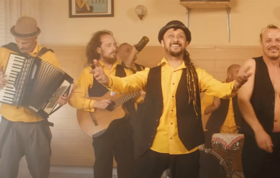 EKSKLUZIVNO! Nije za one sa osetljivim stomakom! Pogledajte <span style='color:red;'><b>novi spot</b></span> DUBIOZA KOLEKTIVA (VIDEO)
