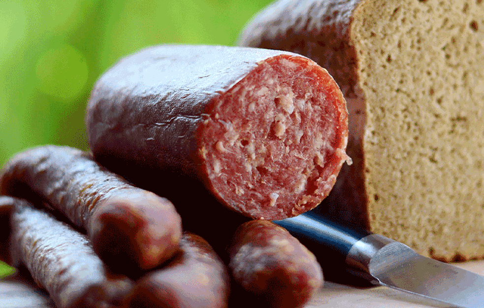 Nećete verovati: Ovo je tajna o ČAJNOJ KOBASICI 