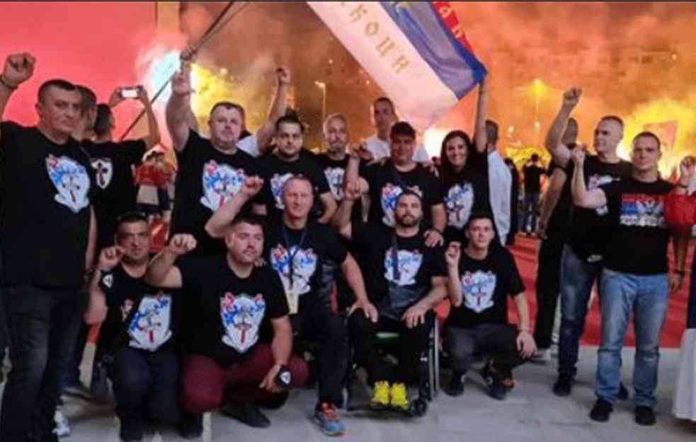 Humanitarno pravoslavno bratstvo Stupovi: Draga braćo i sestre na Kosovu i Metohiji, mi Vaša braća iz Crne Gore molimo se raspetom Hristu da vas sačuva 