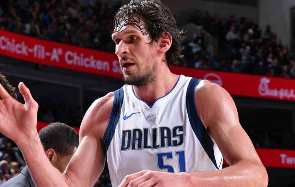 BOBI ZAKUCAO ŠAMPIONA NBA LIGE: Obruč se još trese, BRUTALAN POTEZ srpskog reprezentativca (VIDEO)