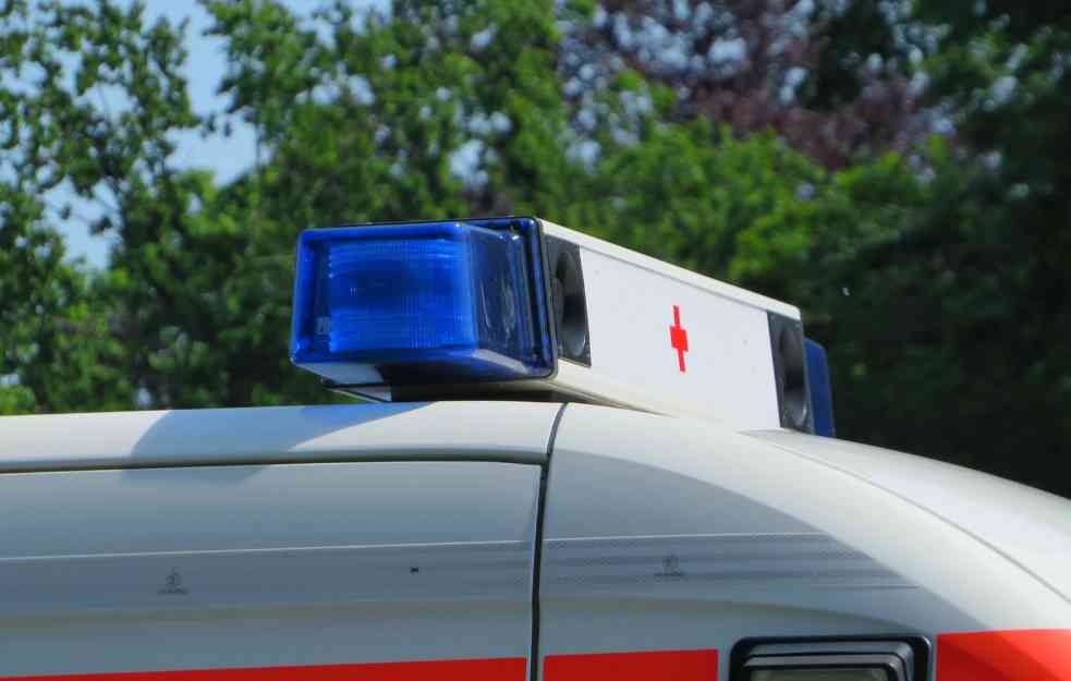 Užas u Dobanovcima: DETE (3) UPALO U SEPTIČKU JAMU! 