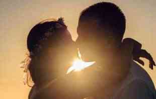 ONI ČESTO ZAVRŠE SLOMLJENOG SRCA: Tri horoskopska znaka koja se uvek ZALJUBE u POGREŠNU OSOBU! 