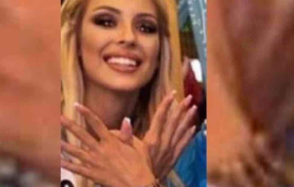 MISICA KOJA JE POKAZIVALA DVOGLAVOG ORLA ZAVŠRILA U BOLNICI: Valentini iznenada POZLILO kad se vratila u Srbiju