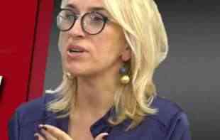 Fotograf, urednica magazina i pravnica MIA <span style='color:red;'><b>MEDAK</b></span>OVIĆ: Strast prema čoveku mi je otvorila SVET! (VIDEO)