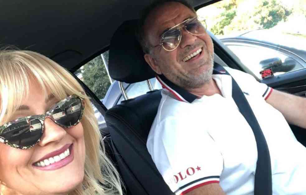 BILA MU JE PODRŠKA DO POSLEDNJEG DANA: Marinko je voleo sinove, fudbal i iznad svega SVOJU SLAVICU (FOTO)