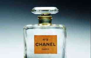CHANEL SLAVI 100. GODIŠNJICU PARFEMA N°5