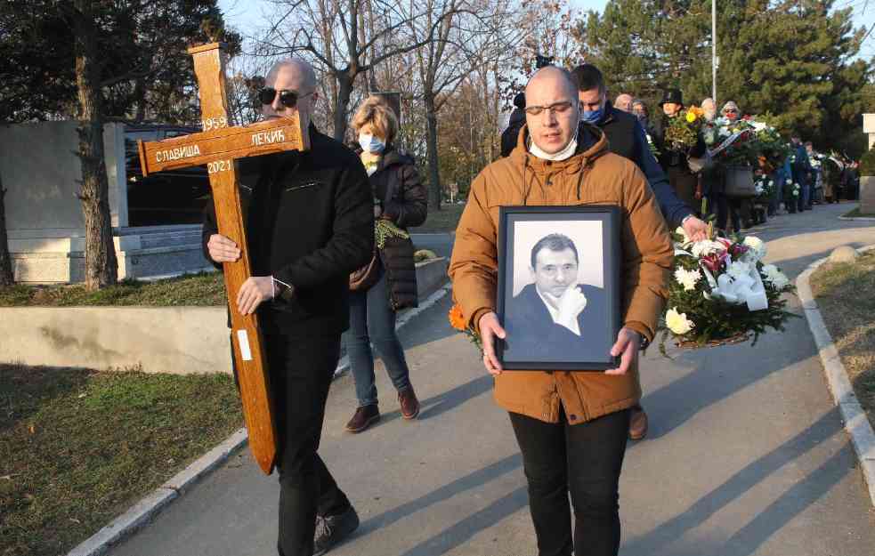 Sahranjen Slaviša Lekić: Porodica i prijatelji se oprostili od novinara