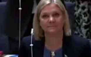 PRVA PREMIJERKA ŠVEDSKE PODNELA OSTAVKU: Ne želim da vodim vladu čiji će <span style='color:red;'><b>legitimitet</b></span> biti doveden u pitanje (VIDEO)