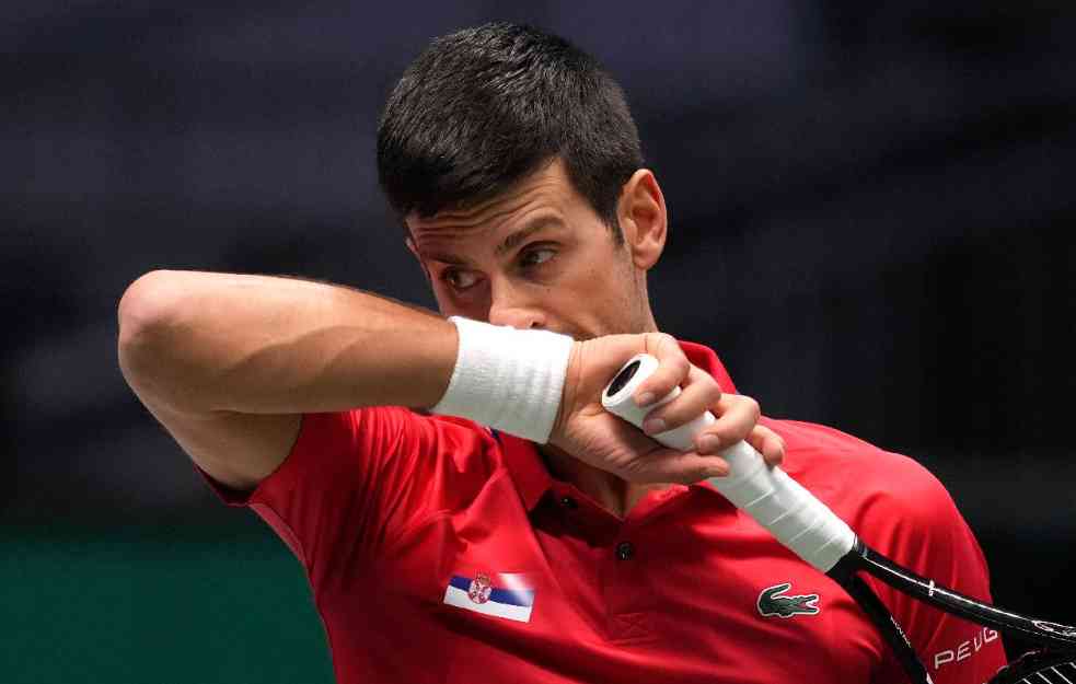 NOLE PSUJE SVE U 16! Sudija ga sve RAZUMEO pa ga i KAZNIO! (VIDEO)