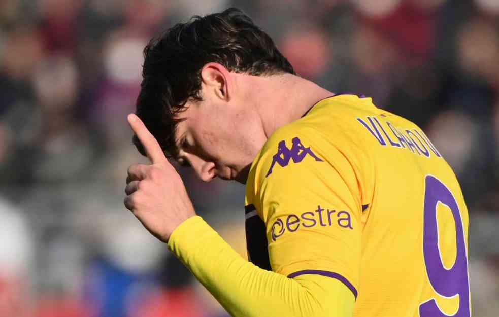 SRPSKA GOL MAŠINA NE STAJE! Vlahović bombardovao i Mihu, Bolonja NOVA RECKA