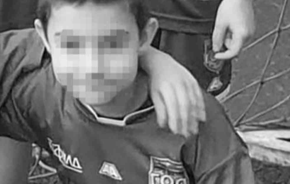 NIJE BILO ULIČNE RASVETE, ALI JESU NEPROPISNO PARKIRANI AUTOMOBILI: Nastavljeno suđenje vozaču sa Karaburme koji je usmrtio Stefana (9)