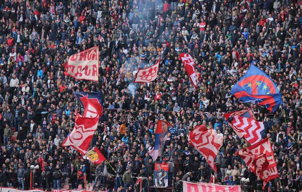 ZVEZDA ALEEE! POKLON SVIM DELIJAMA: Crveno-beli časte navijače posle Brage, a OVO je uslov za besplatnu kartu
