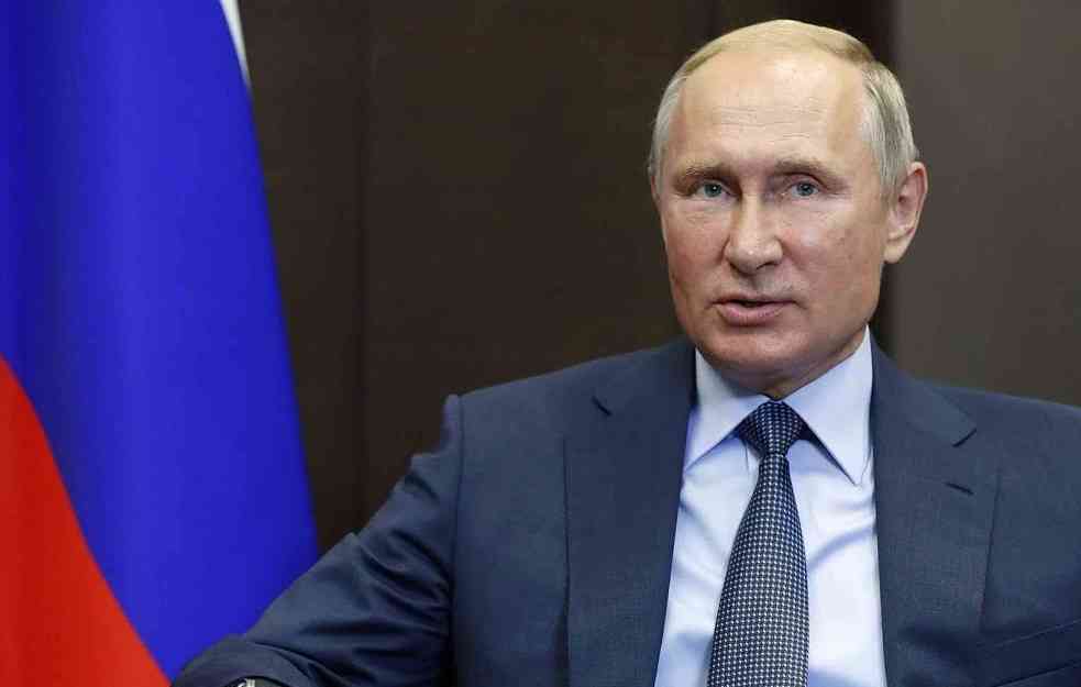 DŽONSON PORUČIO PUTINU: Akcija protiv Ukrajine bila bi strateška greška sa značajnim posledicama