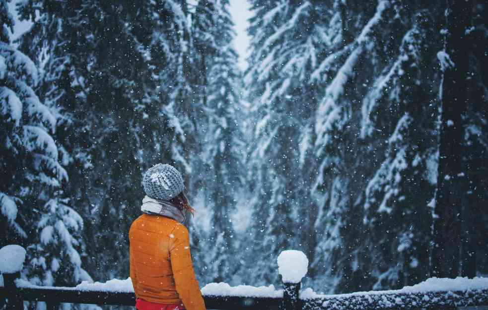 TEMPERATURNI ŠOK OD -5 DO +15! Zahlađenje pred doček a onda HLADAN I SNEŽAN JANUAR