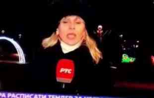 KOJIM JEZIKOM GOVORI <span style='color:red;'><b>REPORTER</b></span>KA RTS? Prilog o novogodišnjim ukrasima ZAČUDIO GLEDAOCE! (VIDEO)