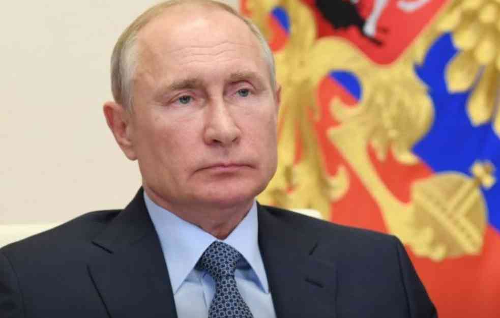 PUTIN UPERIO PRSTOM U ZAPAD: Ako nam se približe spremni smo