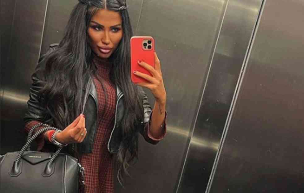TIJANA AJFON dobitnica srpskog Oskara za kreaciju godine:  Ovo je nagrada za padanje u nesvest od rada i nespavanja (FOTO)