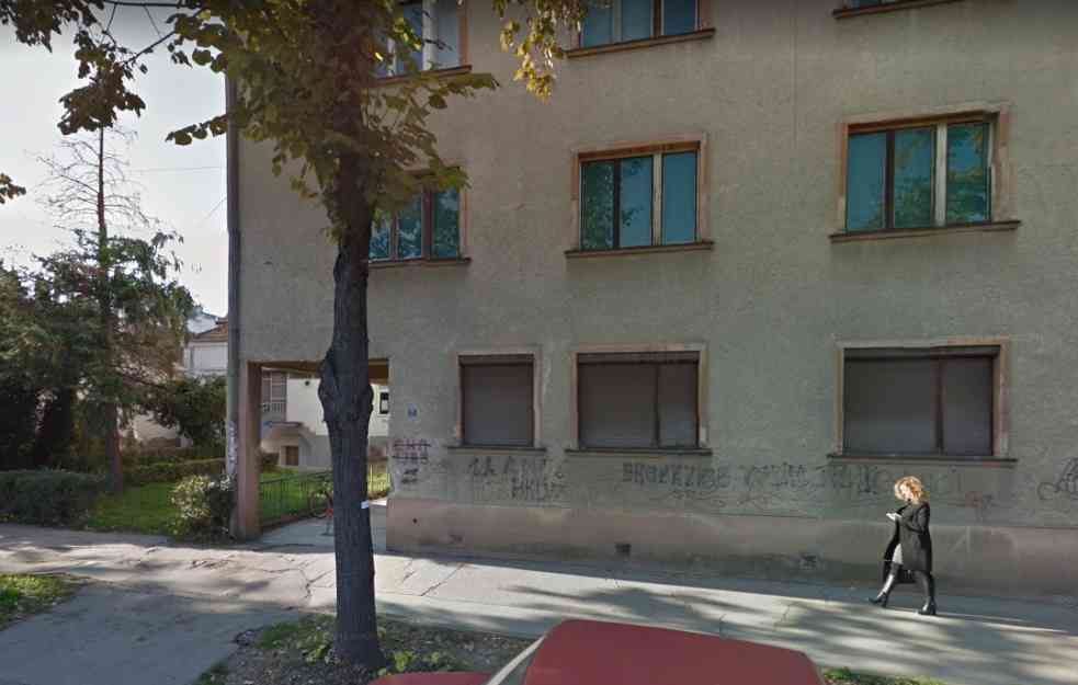 BORBA ZA ŽIVOT BEBE IZ KRALJEVA! Raširenih ruku pala na pločnik sa drugog sprata, komšije opisale horor