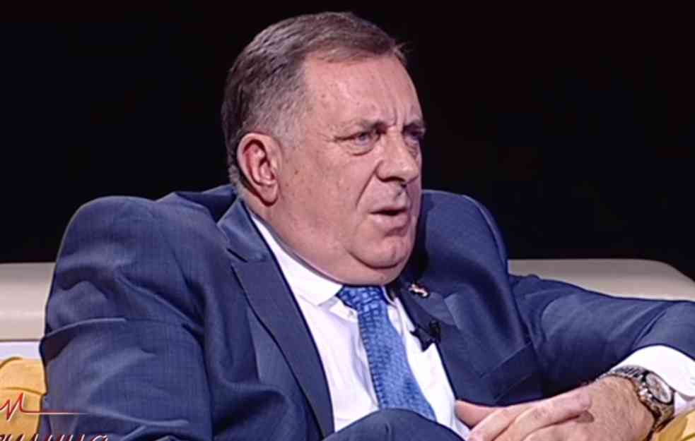 BEZ OPOZICIJE NA POLAGANJU VENACA U ČAST BORCIMA: 