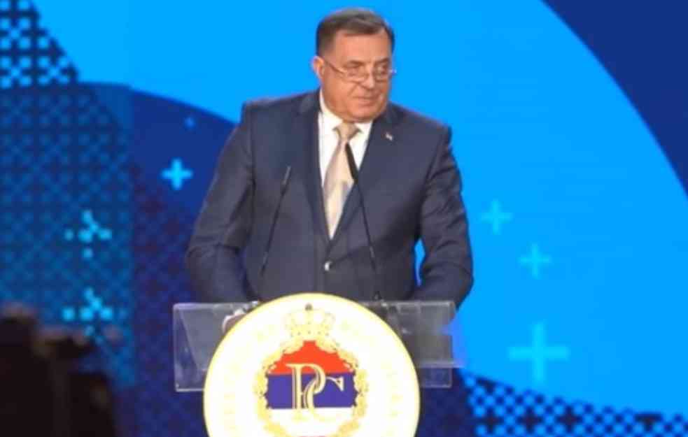 "Srpska jedina republika na svetu koja mora da se opet i iznova bori za nešto što je pre 26 godina napisano i potpisano"