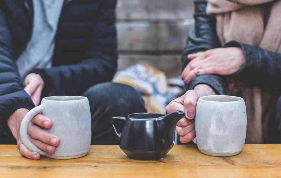 VEČITA DILEMA! Evo šta je zdravije KAFA ili ČAJ