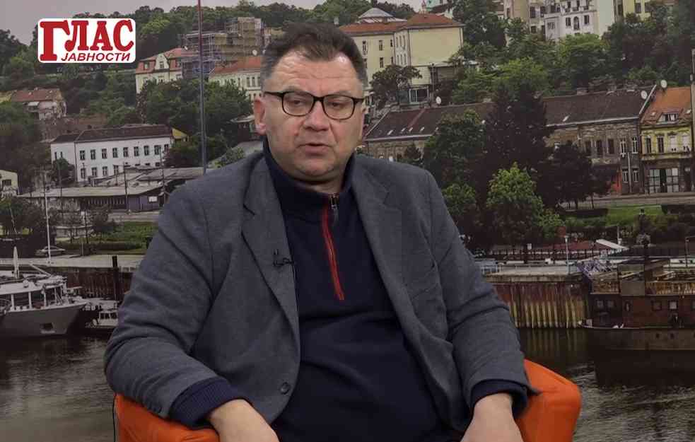 EKSKLUZIVNO ZA GLAS Profesor Alek Račić: Vakcina više nije delotvorna, menjaju se pravila za zdravstveno osiguranje (FOTO+VIDEO) 