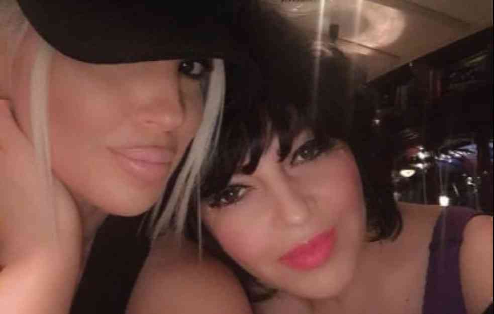 ANĐELE MOJ! Jelena Karleuša se POTRESNIM rečima obratila pokojnoj majci (FOTO) 