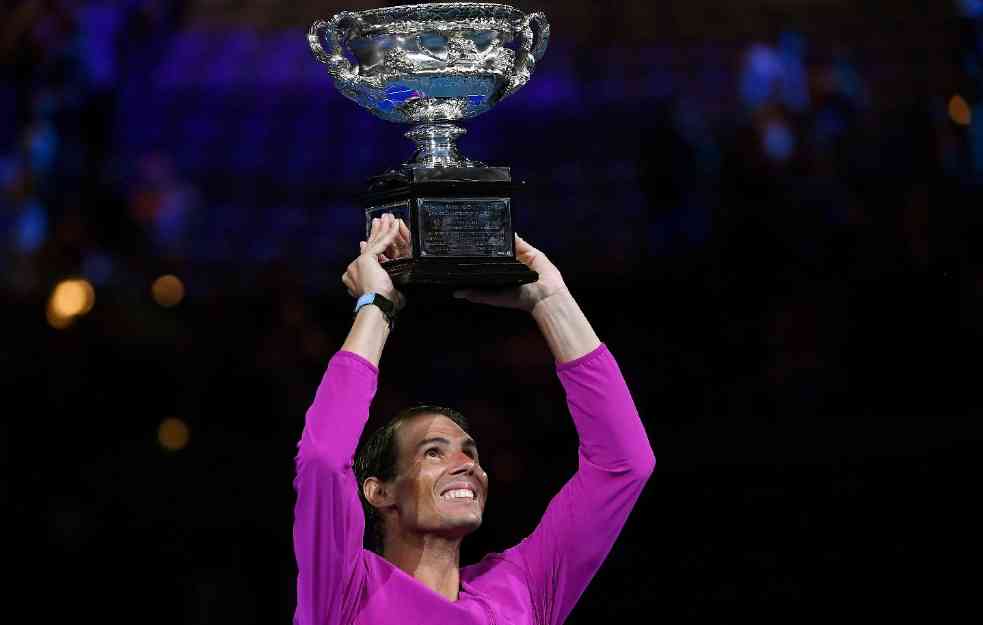 RAFAEL NADAL NOVI ŠAMPION AUSTRALIJA OPENA: Posle epskog preokreta srušio RUSA za 21. GREND SLEM TITULU!
