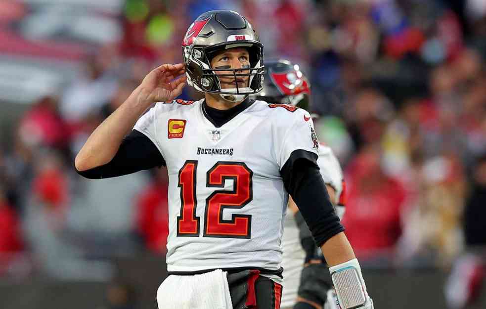  OBRT: Navijači u transu, Tom Brejdi NIJE rekao zbogom NFL-u