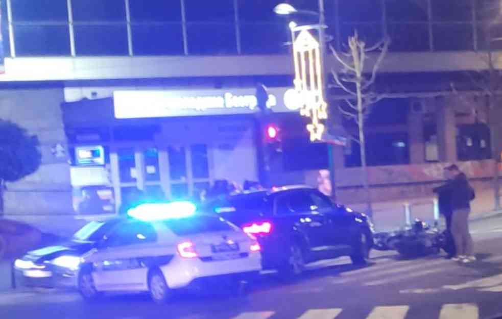 JOŠ JEDNA NESREĆA U BEOGRADU: Oboren motociklista u centru grada