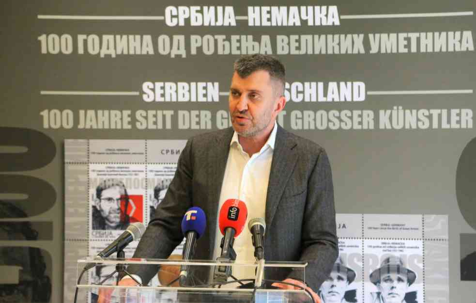 100 GODINA OD ROĐENJA VELIKIH UMETNIKA: Pošta sa ambasadama Srbije i Nemačke promovisala nove markice (FOTO)